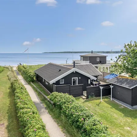 Wiebke - 50m From The Sea By Interhome *