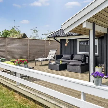 Wiebke - 50m From The Sea By Interhome